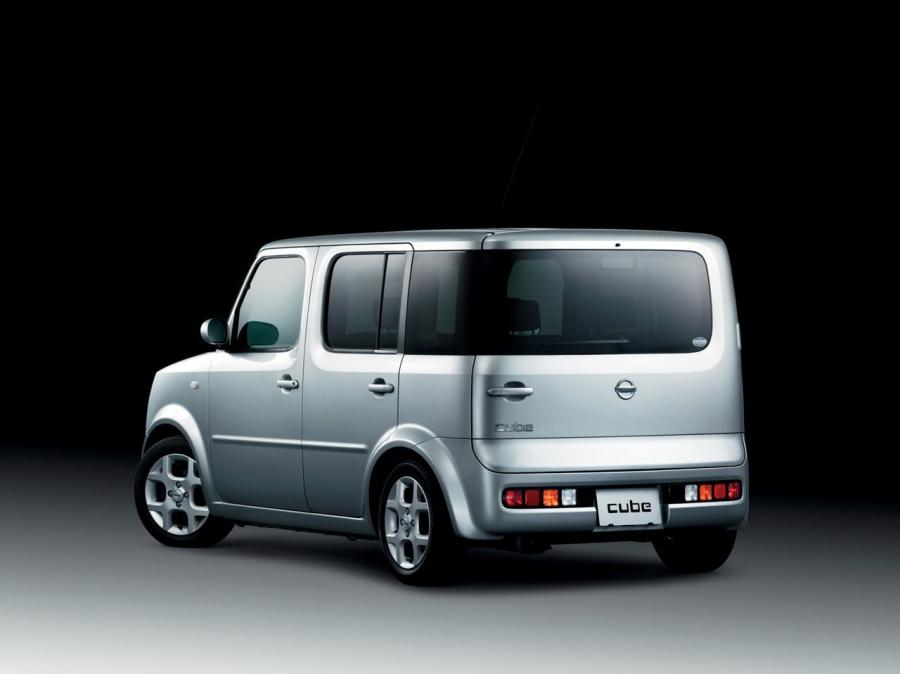  Nissan Cube 2009 года  (фото 76 из 137)